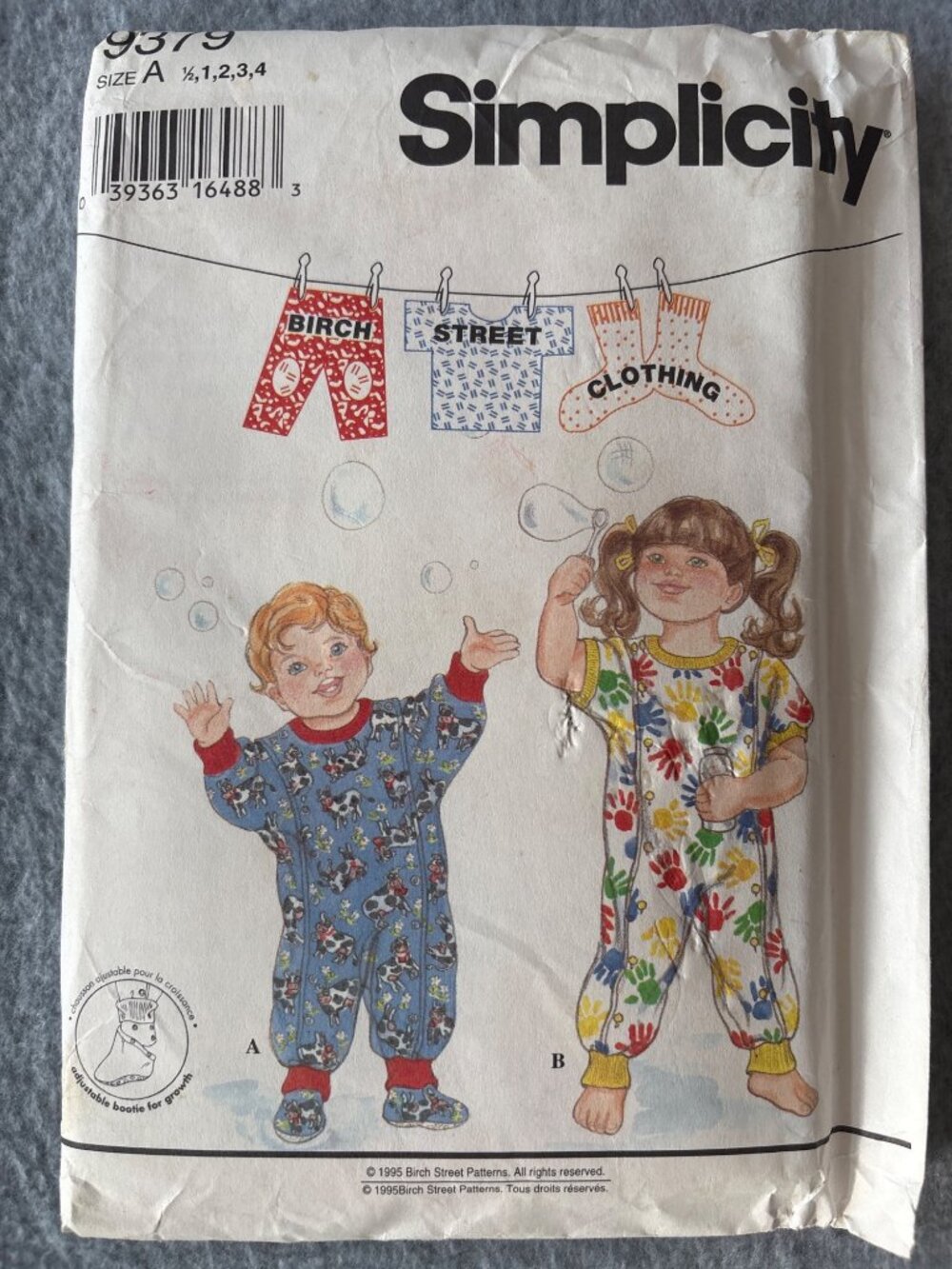 Simplicity 9379 Toddlers Romper Sewing Pattern Pack Size 1/2-4 Uncut 1995